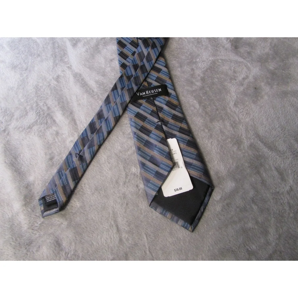Van Heusen Mens Blue Grey Tan Diagonal Plaid‎ Stain Shield Necktie New